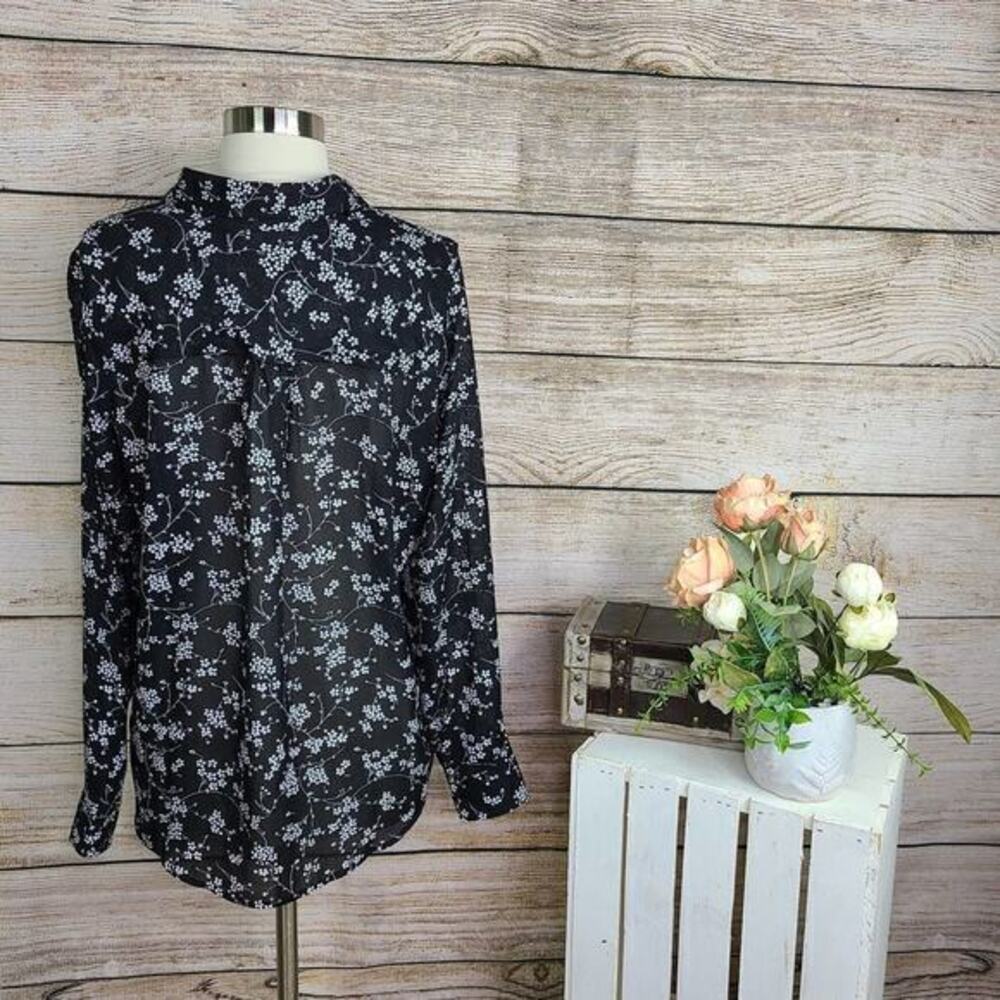 NWT BP Sheer Black Floral Button Down Collar Top Medium - Picture 2 of 6